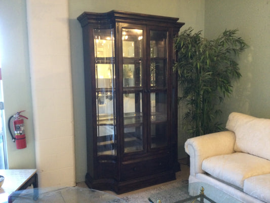 Artistica Cabinet