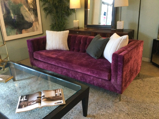 Roger & Chris Sofa