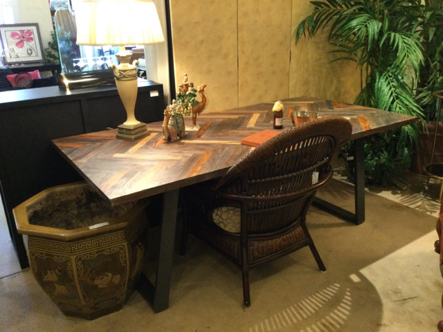 Coaster Dining Table