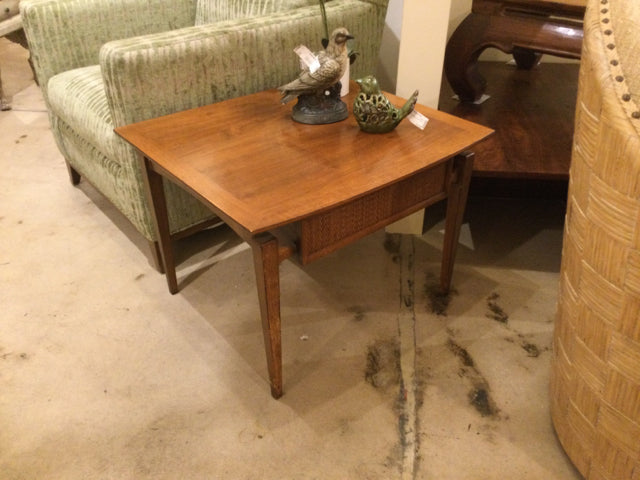 Lane End Table