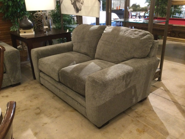 Loveseat